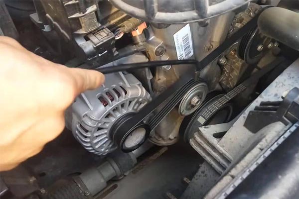 淇滨转速传感器的工作原理是什么？